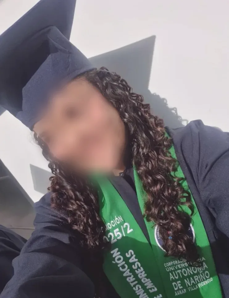 Dilara, 22