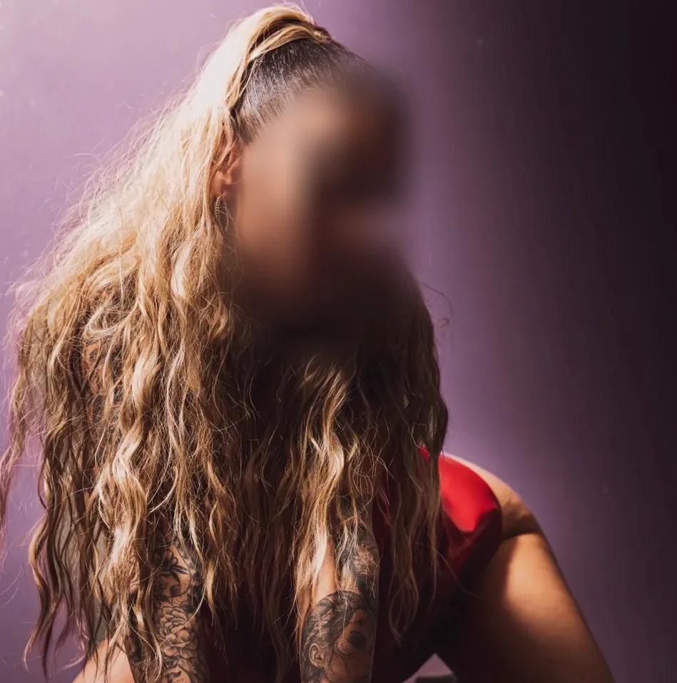 Hannah, 38