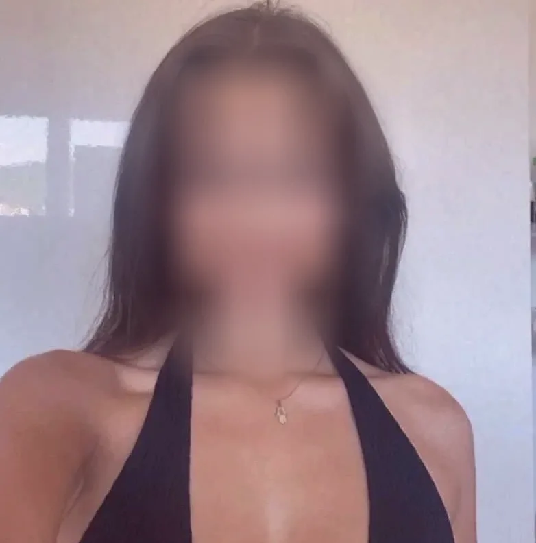 Lotta, 23